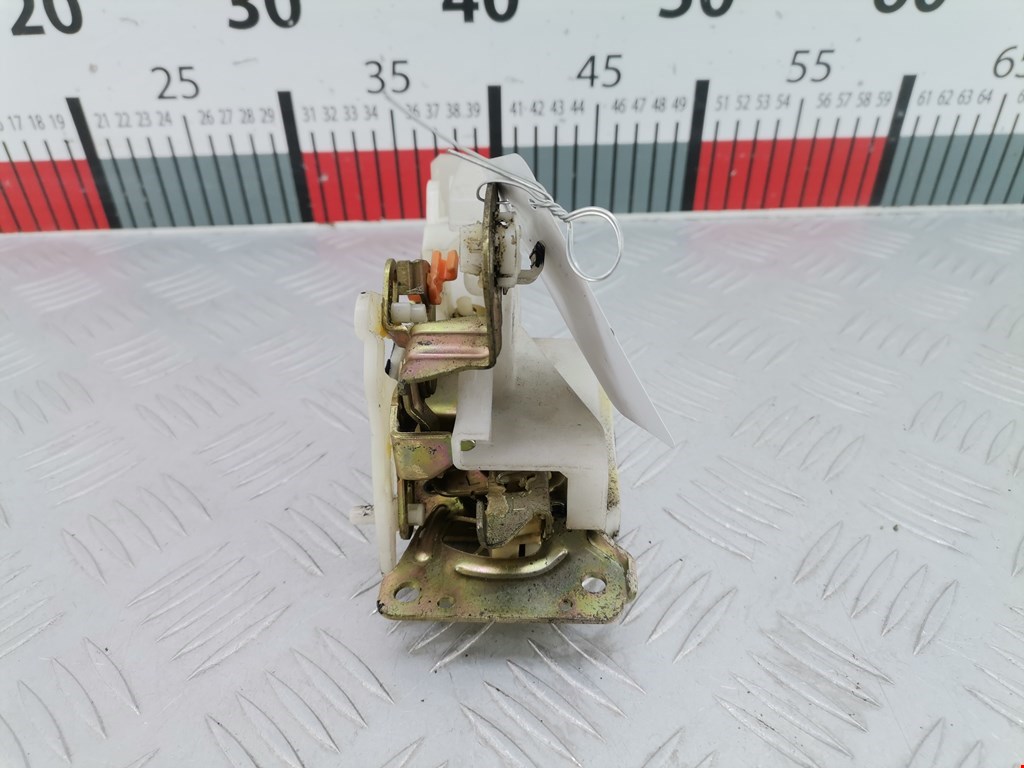 Замок двери задней левой MITSUBISHI Pajero Sport 1998-2008