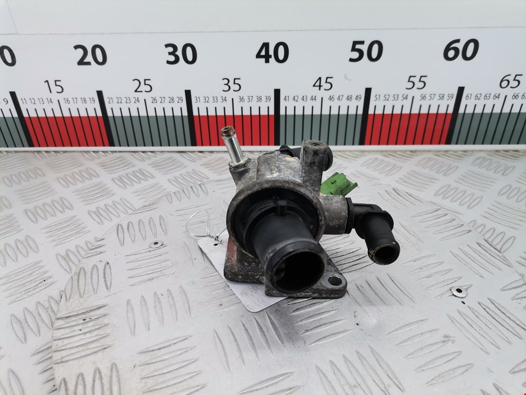 Корпус термостата OPEL Corsa D 2006-2014