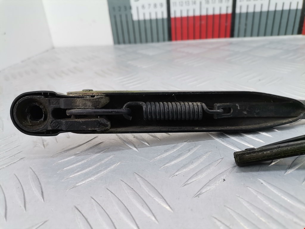 Поводок дворника задний (заднего) MERCEDES-BENZ A-Class W168 1997-2004
