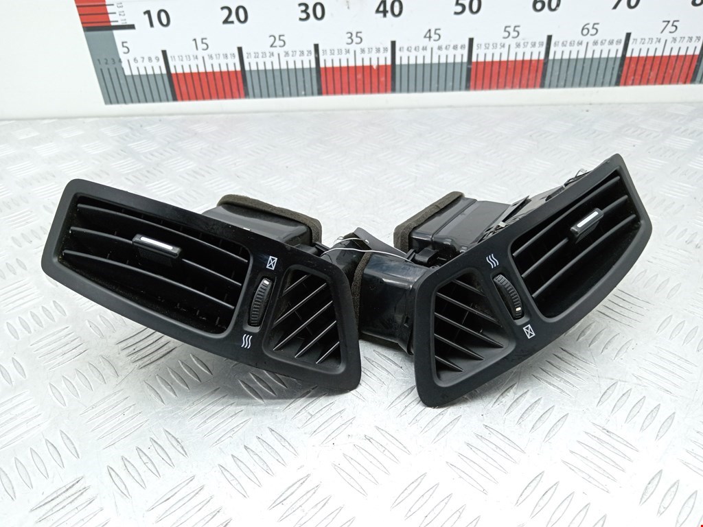 Дефлектор воздушный KIA Cee'd I 2006-2012