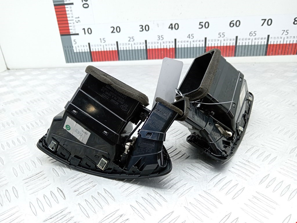 Дефлектор воздушный KIA Cee'd I 2006-2012