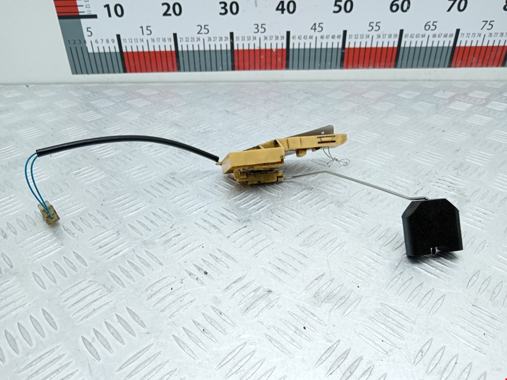 Датчик уровня топлива VOLKSWAGEN Touareg 2002-2010