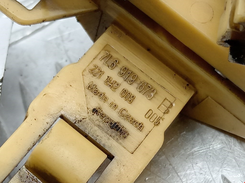 Датчик уровня топлива VOLKSWAGEN Touareg 2002-2010