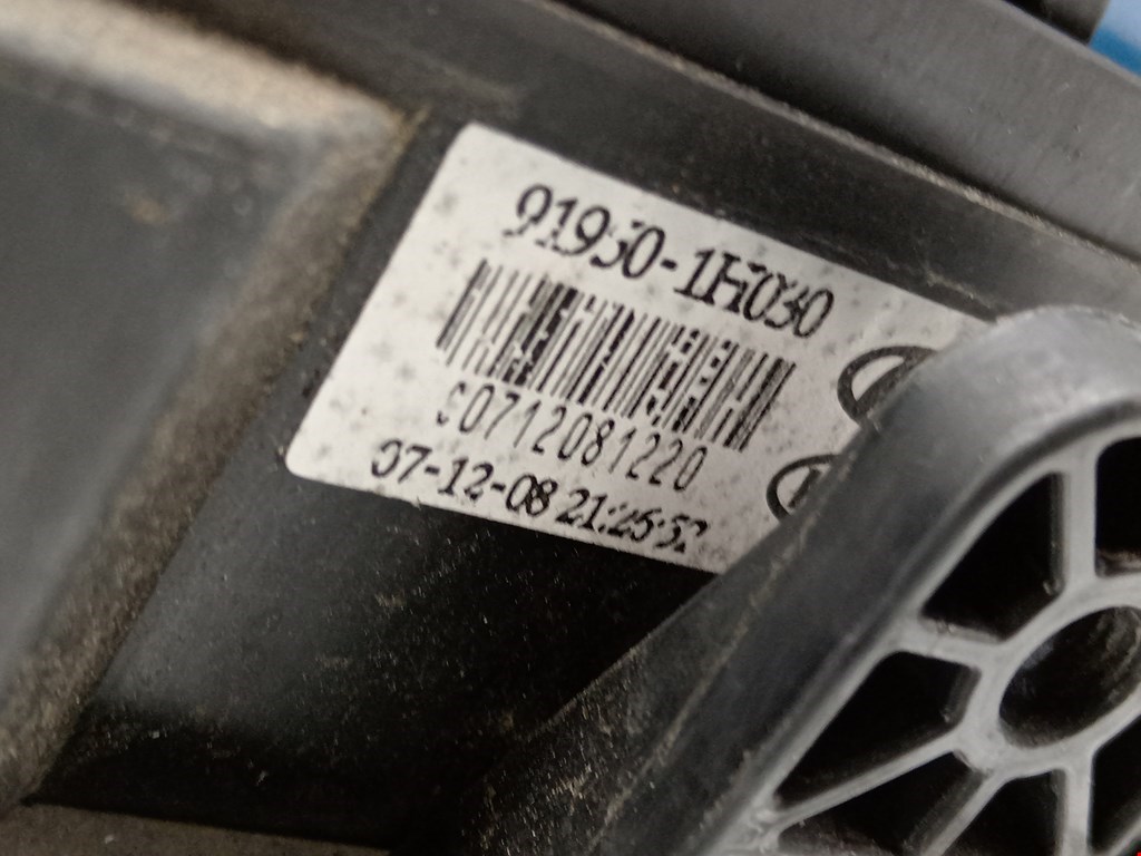 Датчик уровня в бачок омывателя KIA Cee'd I 2006-2012