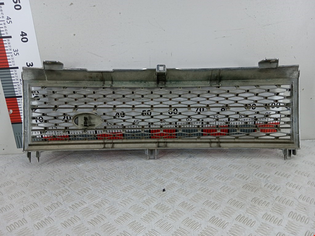 Решетка радиатора LAND ROVER Range Rover 2002-2012