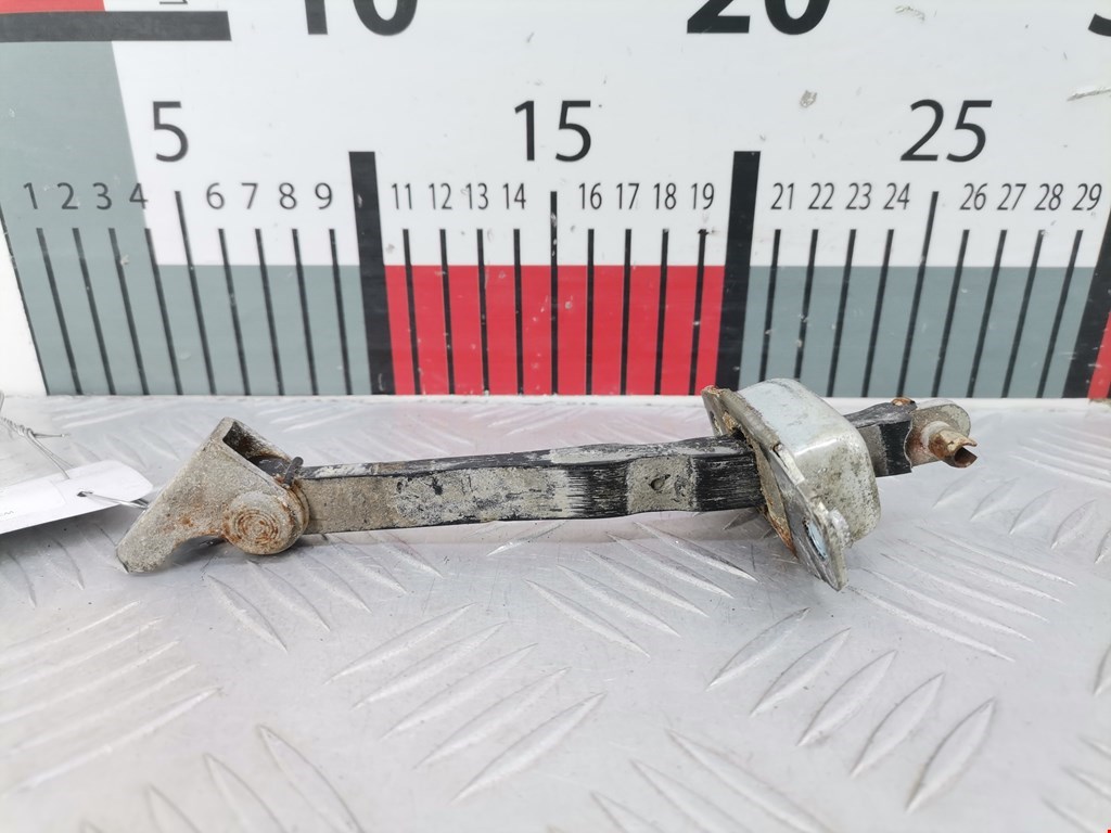 Ограничитель открывания двери FIAT Sedici 2005-2014