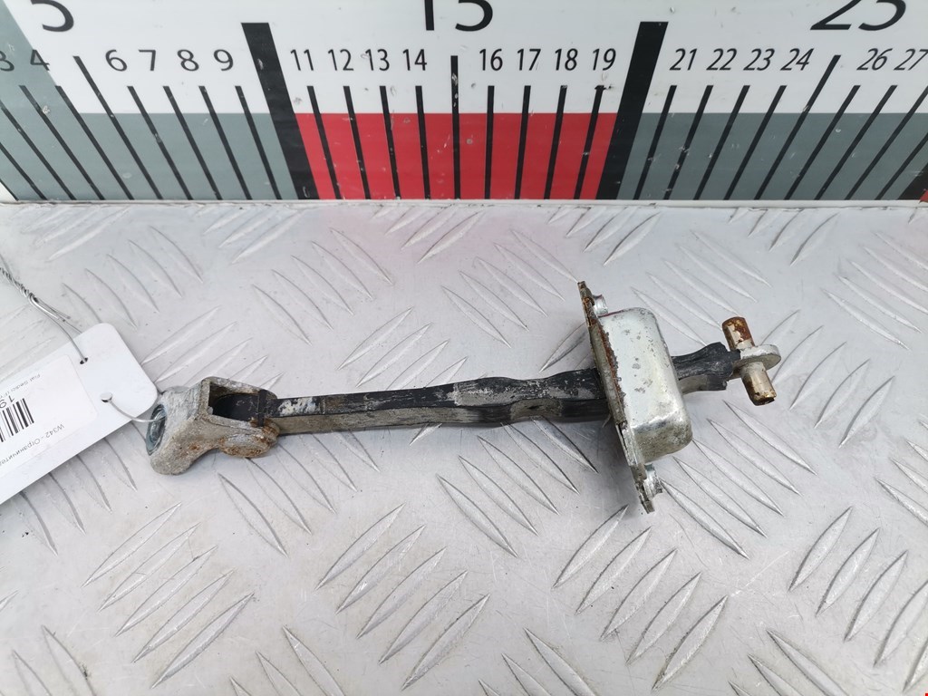 Ограничитель открывания двери FIAT Sedici 2005-2014