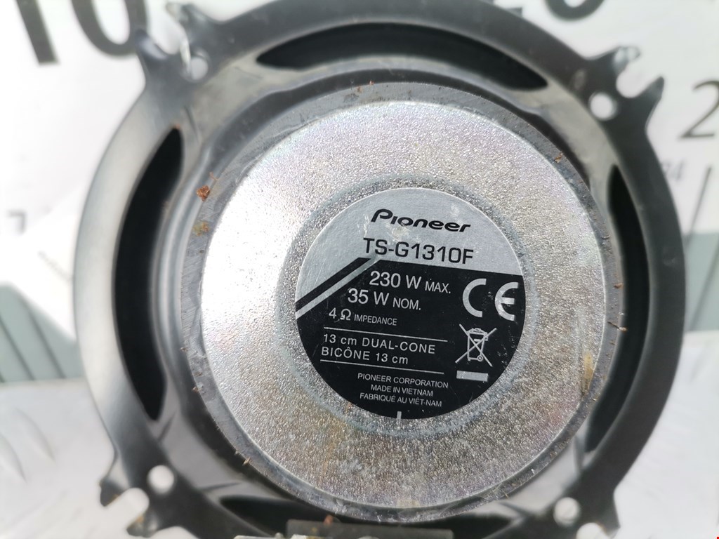 Динамик FIAT Sedici 2005-2014