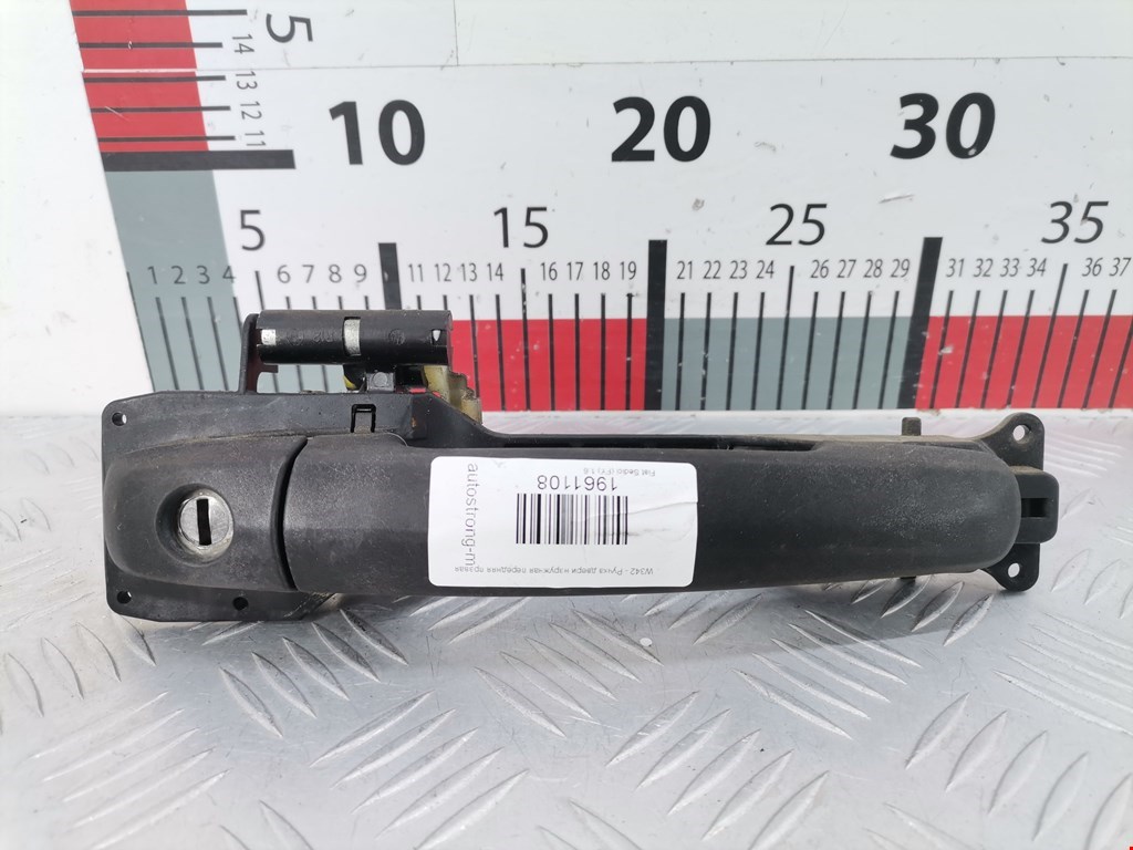 Ручка двери передней наружная правая FIAT Sedici 2005-2014