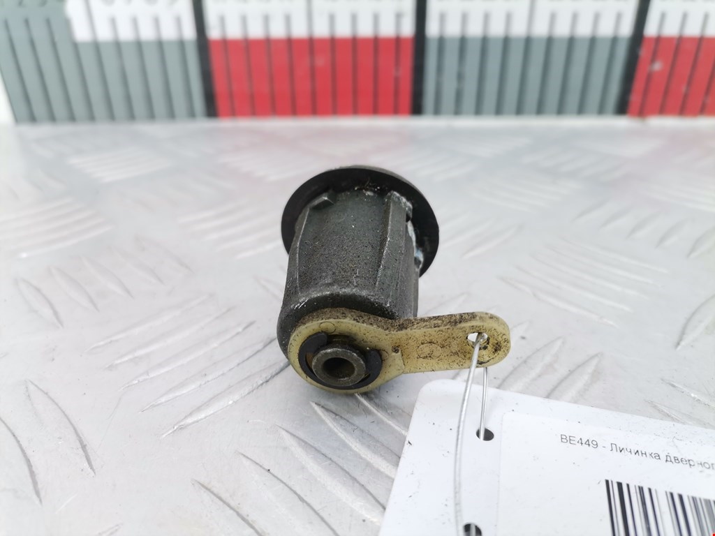 Вставка замка багажника PEUGEOT Partner 1996-2009