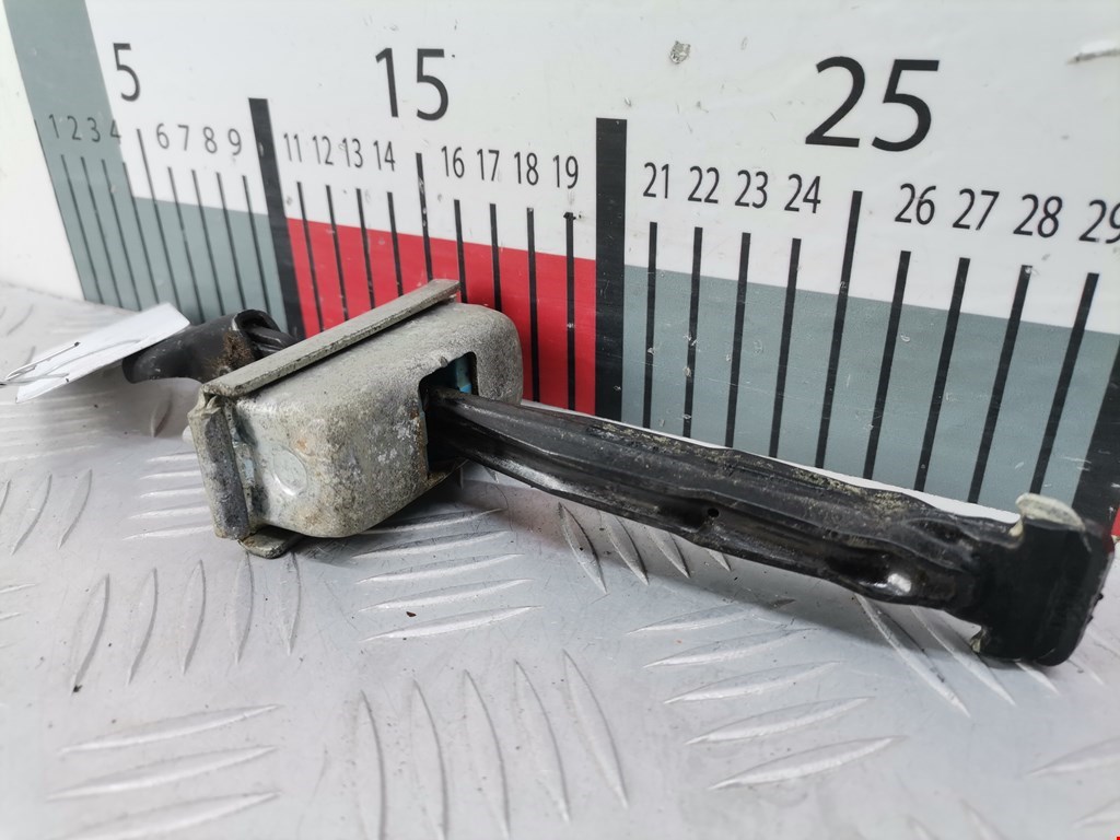 Ограничитель открывания двери CHEVROLET Cruze 2009-2015