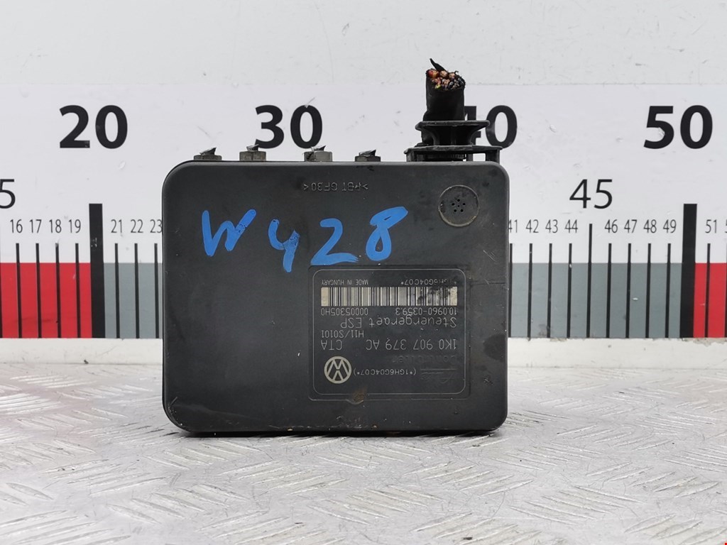 Блок ABS (насос) VOLKSWAGEN Golf V 2003-2009