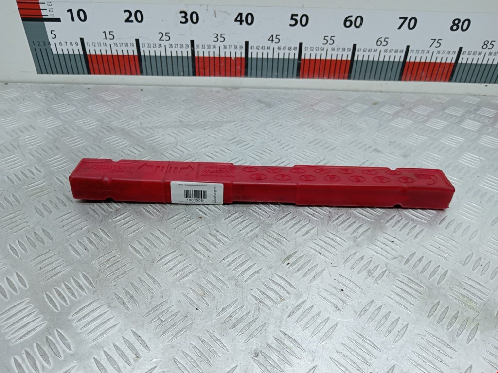 Знак аварийной остановки VOLKSWAGEN Touareg 2002-2010