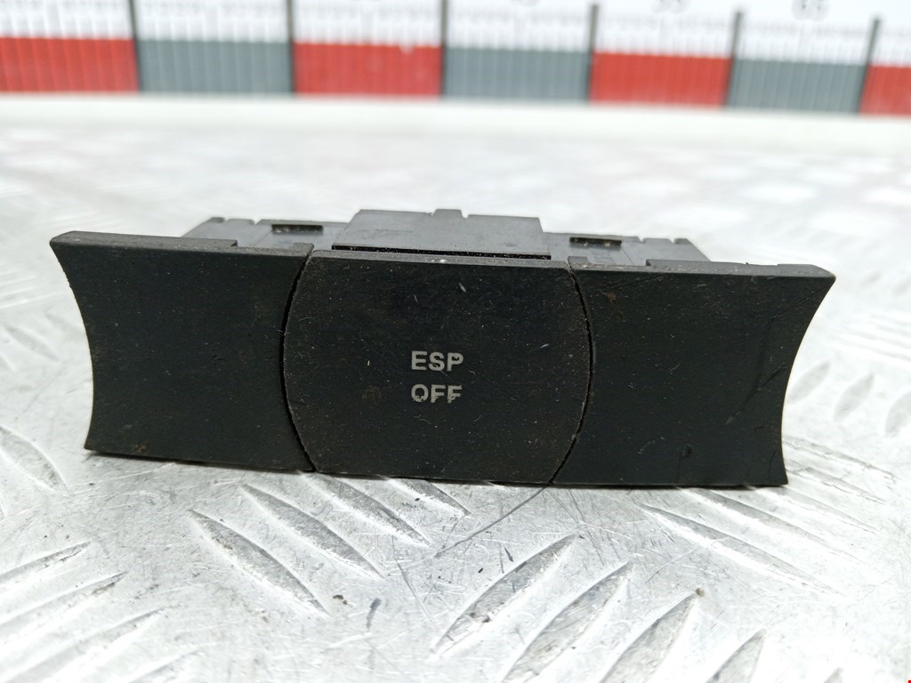 Кнопка антипробуксовочной системы VOLKSWAGEN Touareg 2002-2010