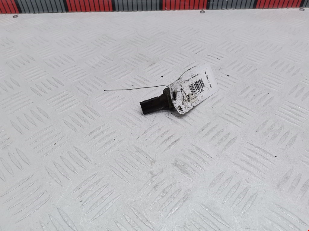 Датчик давления масла VOLKSWAGEN Golf IV 1997-2003