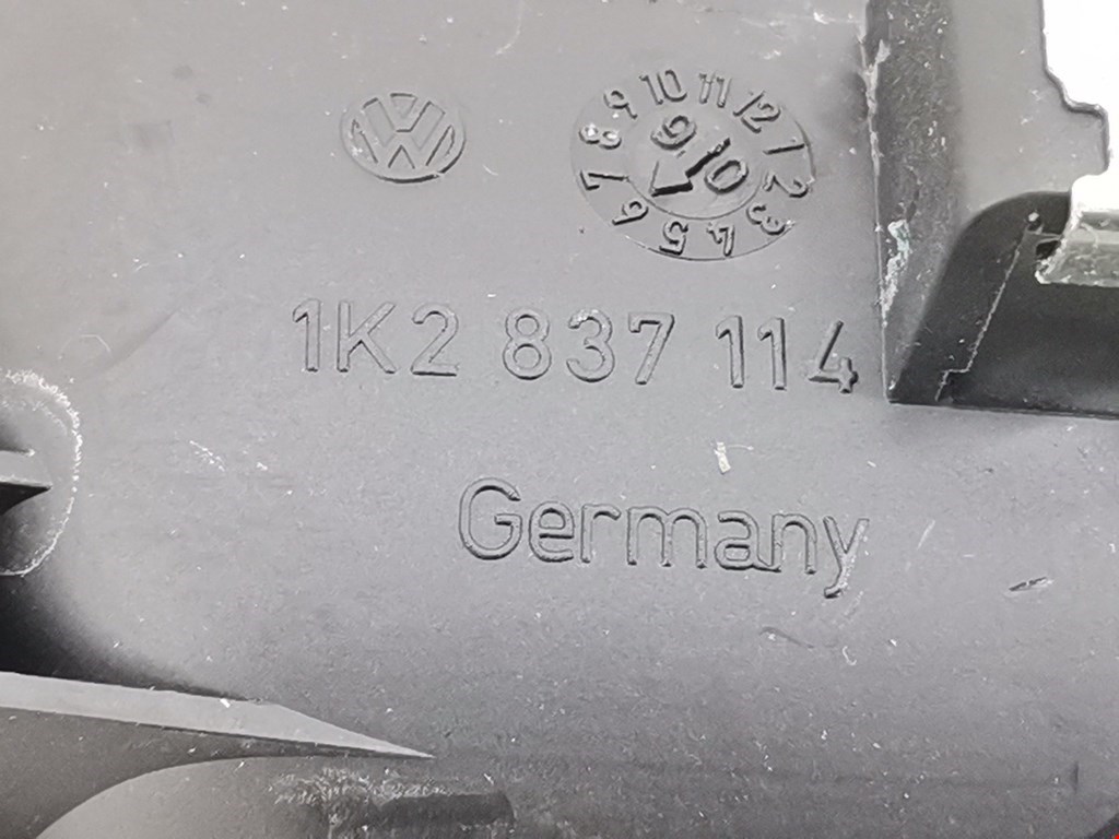 Ручка дверная передняя внутренняя правая VOLKSWAGEN Golf V 2003-2009