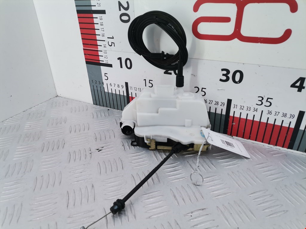 Замок двери передней правой CITROEN C3 2002-2009