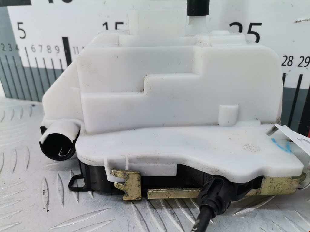 Замок двери передней правой CITROEN C3 2002-2009