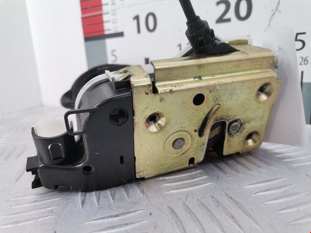 Замок двери передней правой CITROEN C3 2002-2009