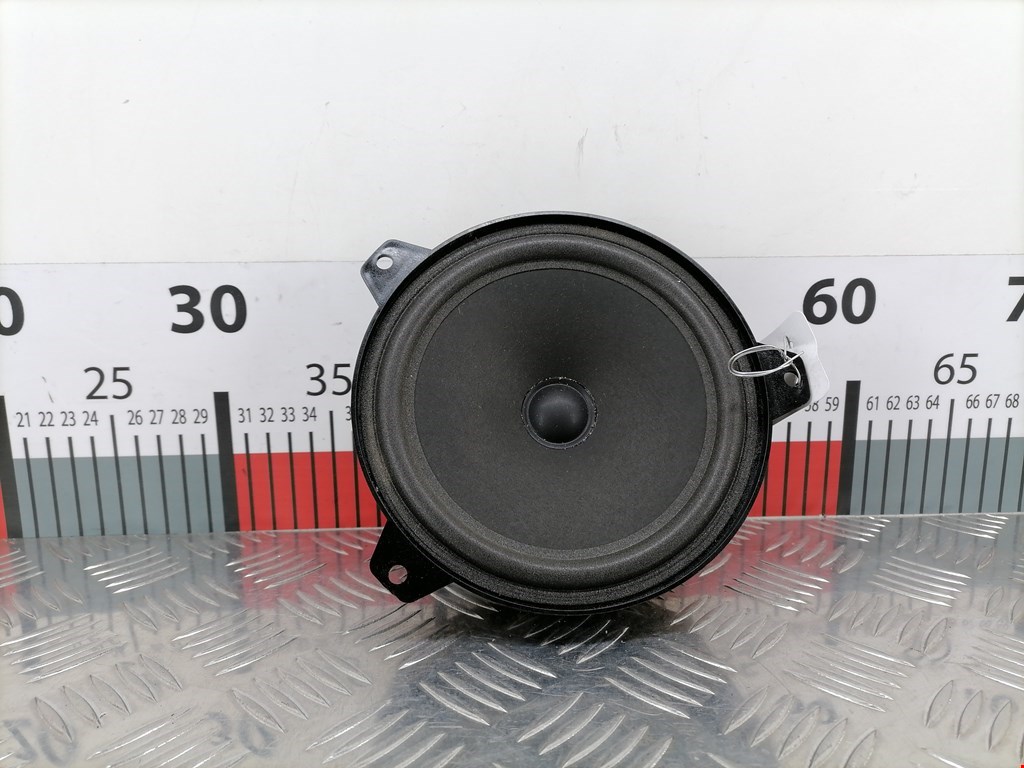 Динамик BMW 3er E46 1998-2006