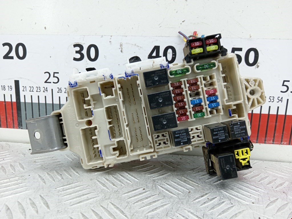 Датчик уровня в бачок омывателя MITSUBISHI Pajero IV 2006-2022