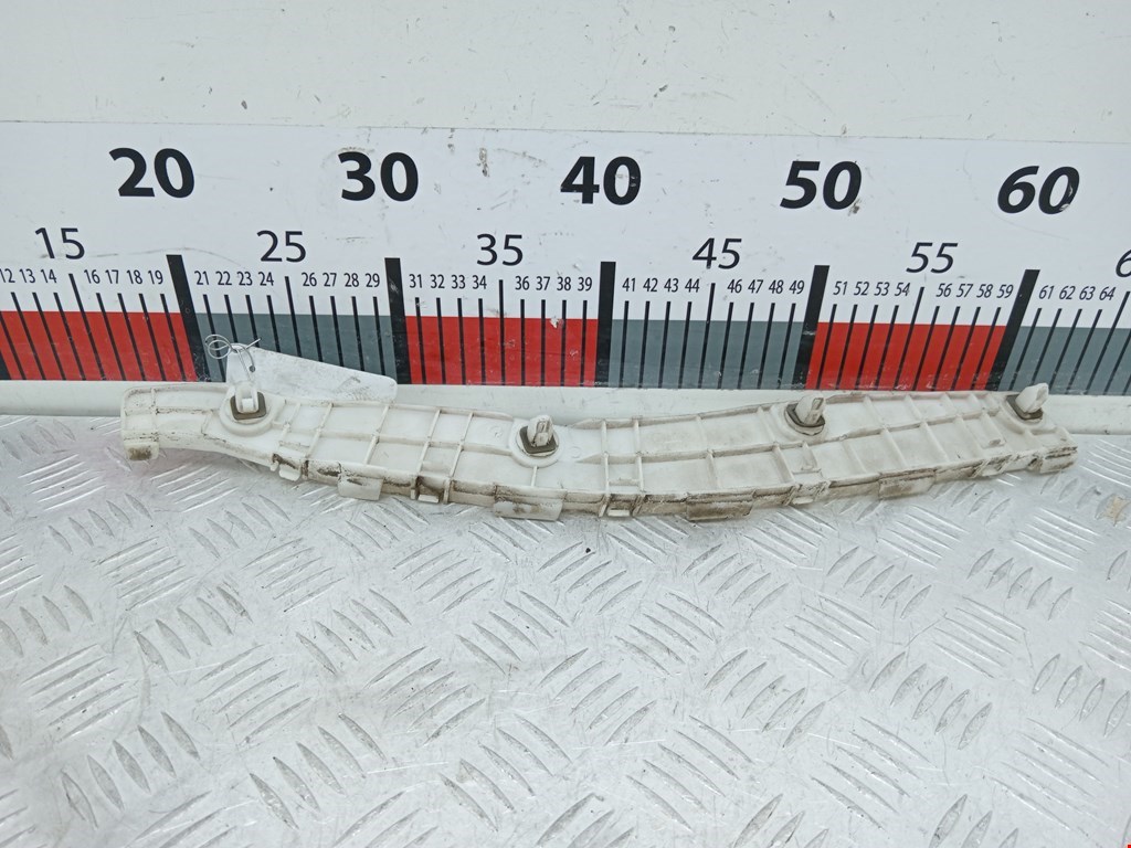 Кронштейн заднего бампера левый правый MITSUBISHI Pajero IV 2006-2022