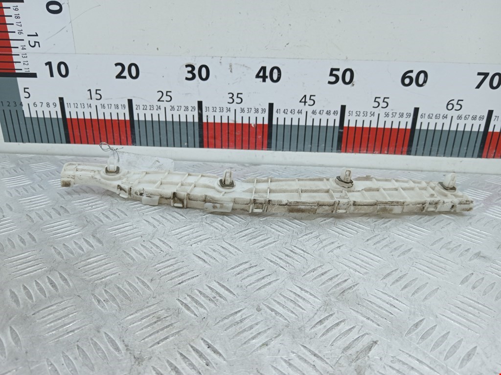 Кронштейн заднего бампера левый правый MITSUBISHI Pajero IV 2006-2022