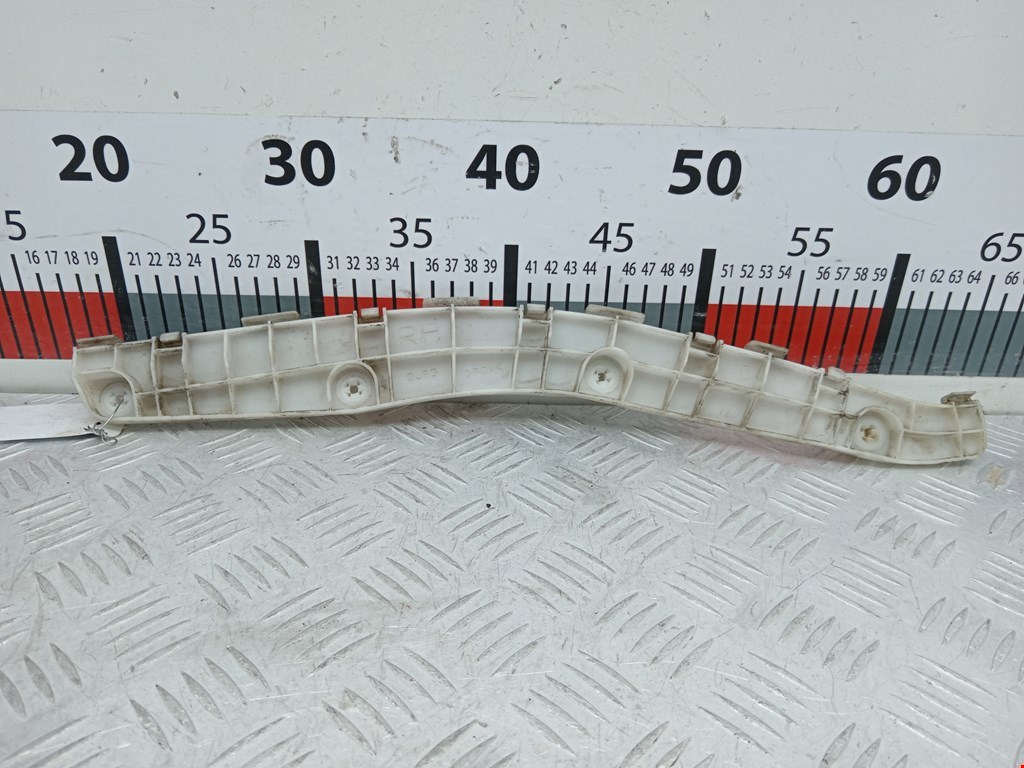 Кронштейн заднего бампера левый правый MITSUBISHI Pajero IV 2006-2022