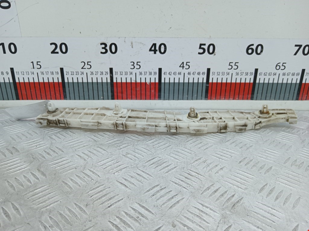 Кронштейн заднего бампера левый правый MITSUBISHI Pajero IV 2006-2022