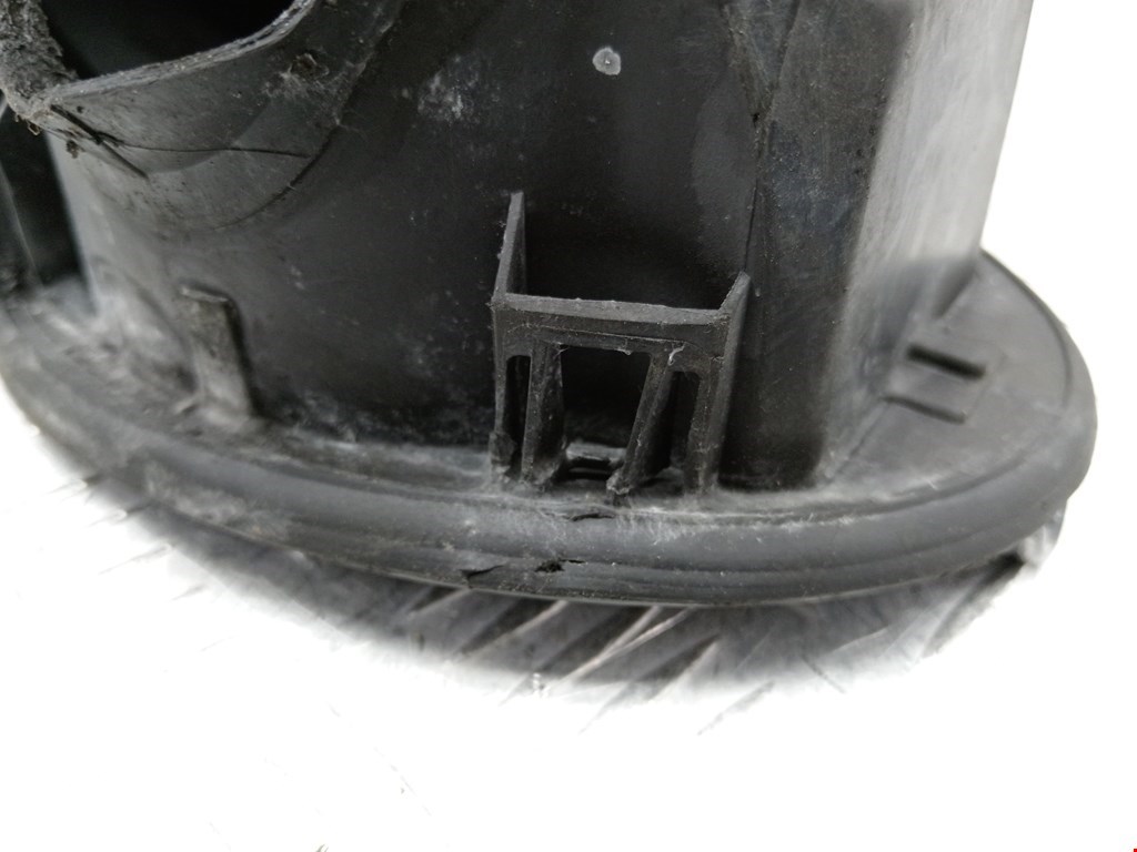 Лючок бензобака FORD Kuga 2008-2012