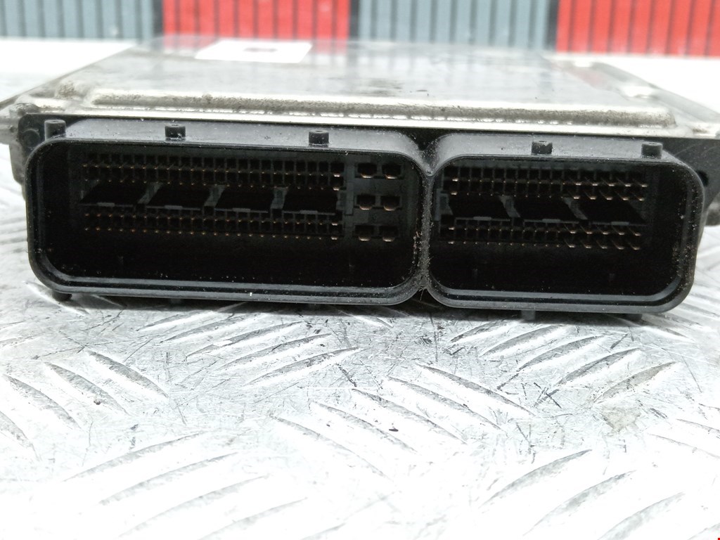 Блок управления двигателя (ЭБУ) MITSUBISHI Outlander XL 2006-2012