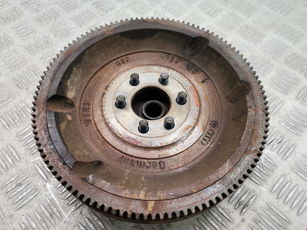 Маховик (демпфер сцепления) VOLKSWAGEN Lupo 1999-2005