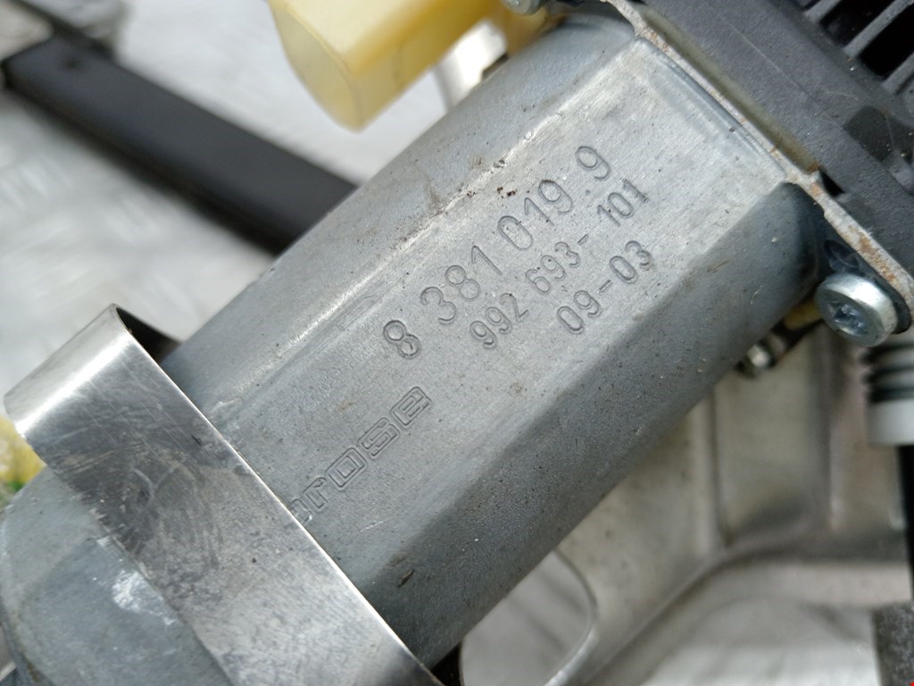 Стеклоподъемник передний левый LAND ROVER Range Rover 2002-2012