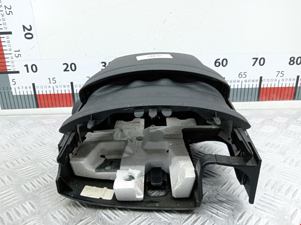 Кожух рулевой колонки PEUGEOT 308 2007-2015