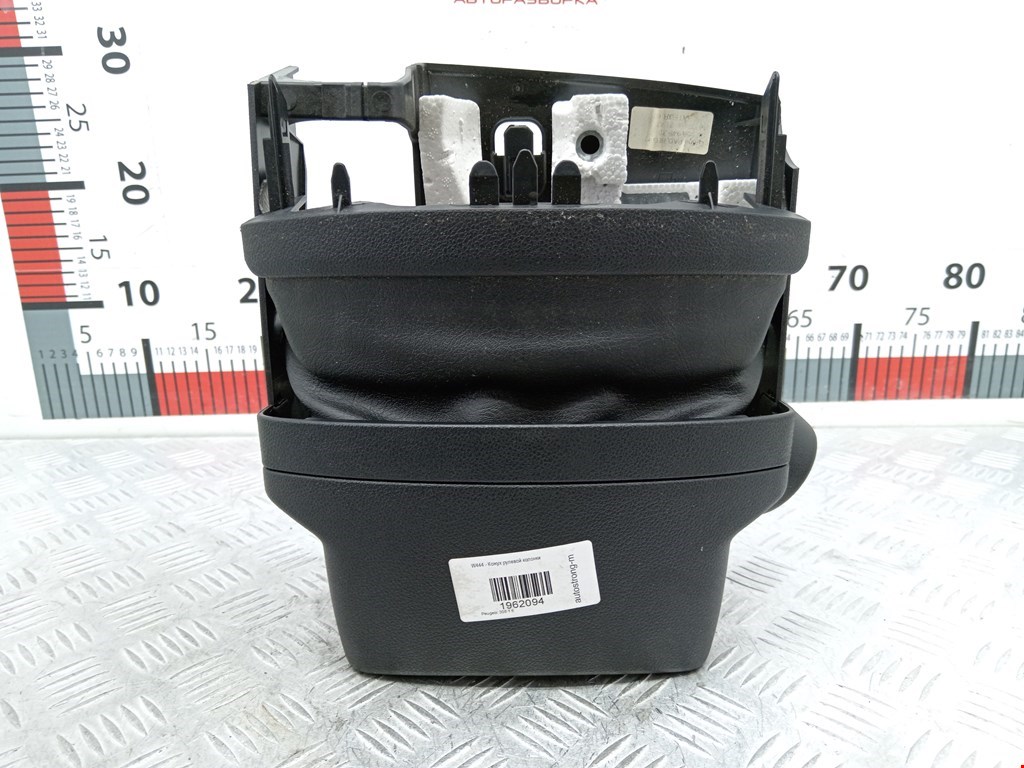 Кожух рулевой колонки PEUGEOT 308 2007-2015