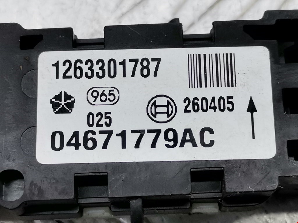Датчик AIR BAG (подушек безопасности) JEEP Grand Cherokee WK 2004-2010