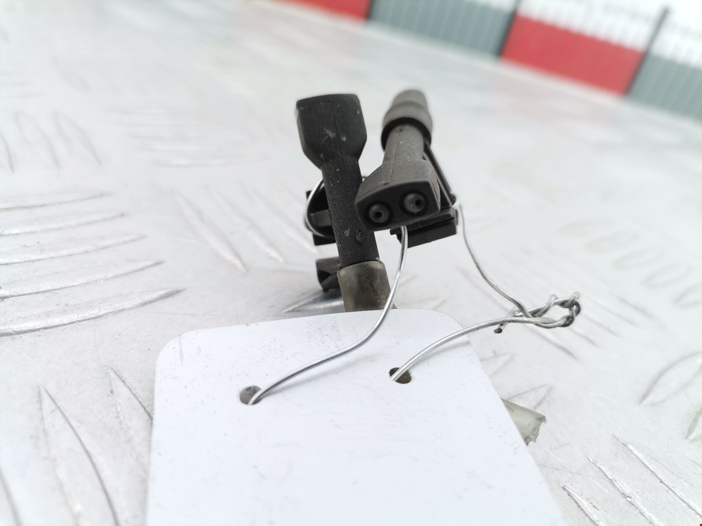 Форсунка омывателя лобового стекла CITROEN Berlingo 1996-2012