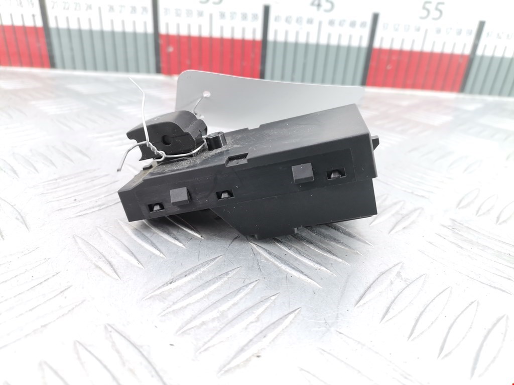 Кнопка стеклоподъемника OPEL Meriva B 2010-2018