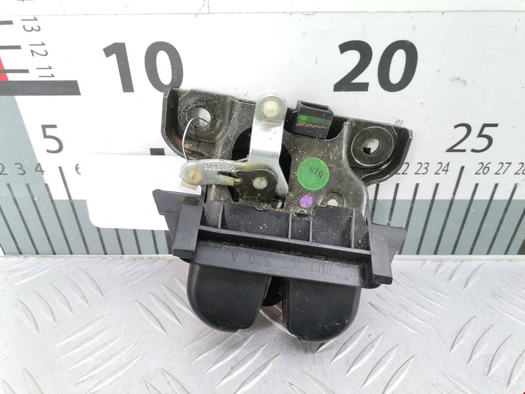 Замок багажника (крышки двери) AUDI A4 B5 1995-2001