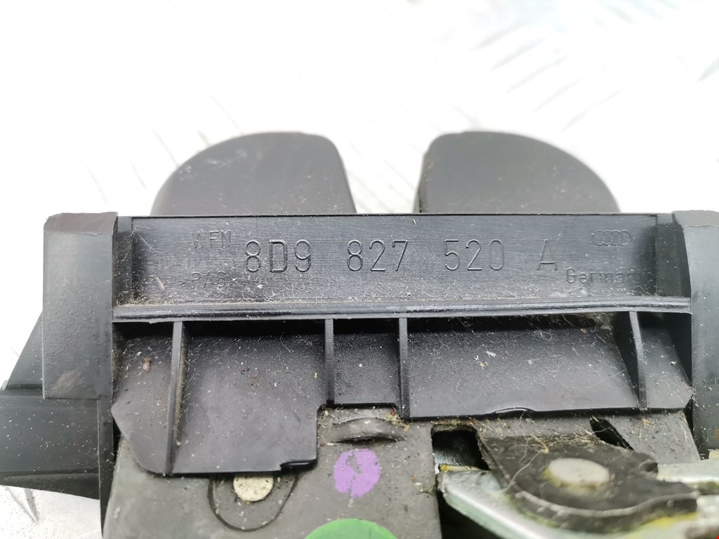 Замок багажника (крышки двери) AUDI A4 B5 1995-2001