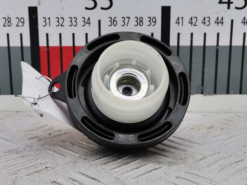 Крышка топливного бака KIA Cee'd II 2012-2018