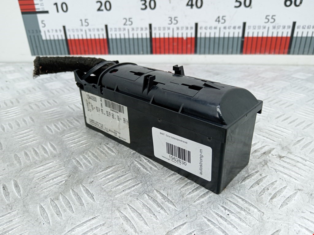 Датчик уровня в бачок омывателя VOLKSWAGEN Touran 2003-2010