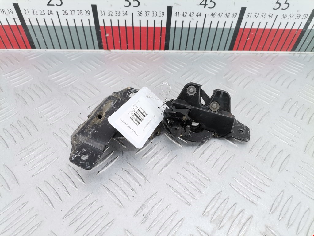 Замок двери распашной правой Citroen Berlingo 1 (1996-2012)