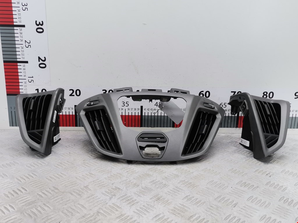 Дефлектор обдува салона Ford Transit Custom 1 (2012-2023)