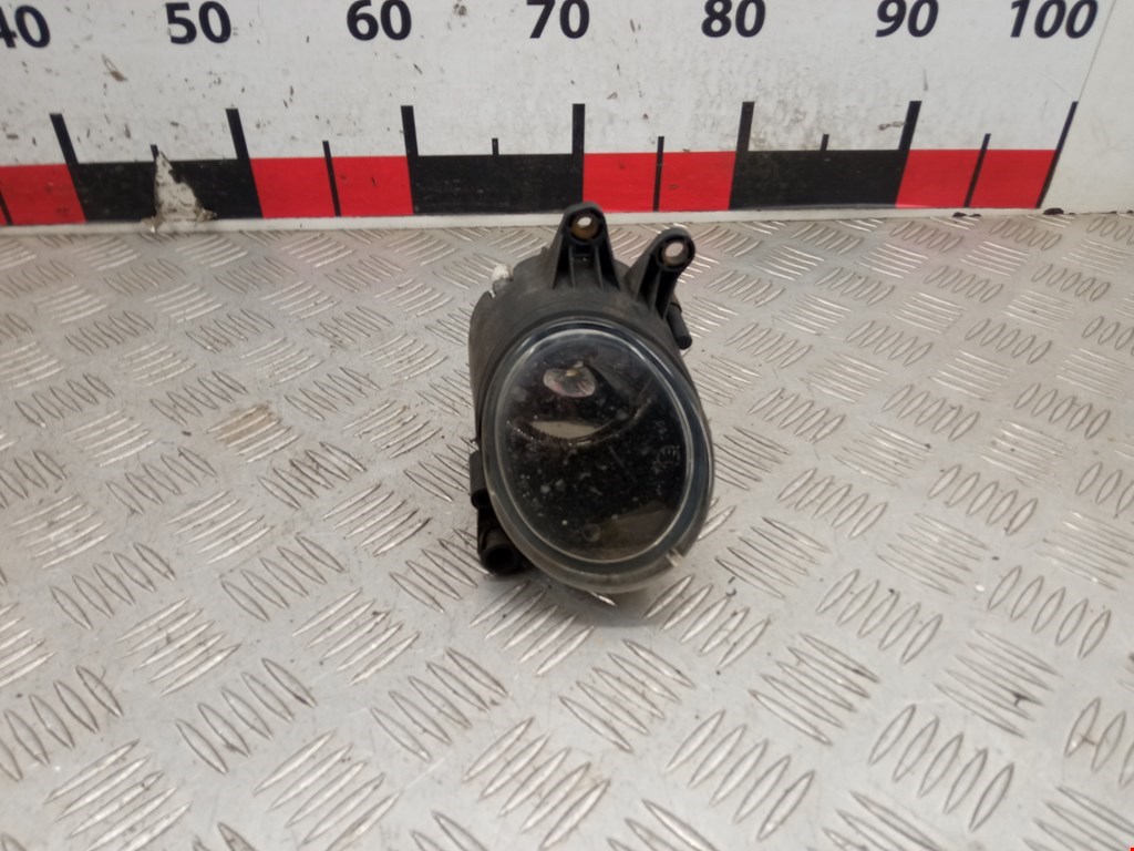 Фара противотуманная правая (ПТФ) AUDI A4 B6 2001-2005