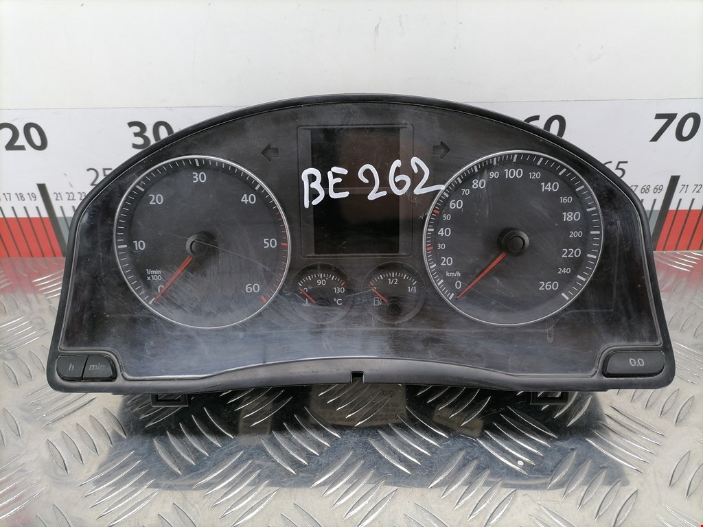 Панель приборов (щиток) VOLKSWAGEN Golf V Plus 2004-2009