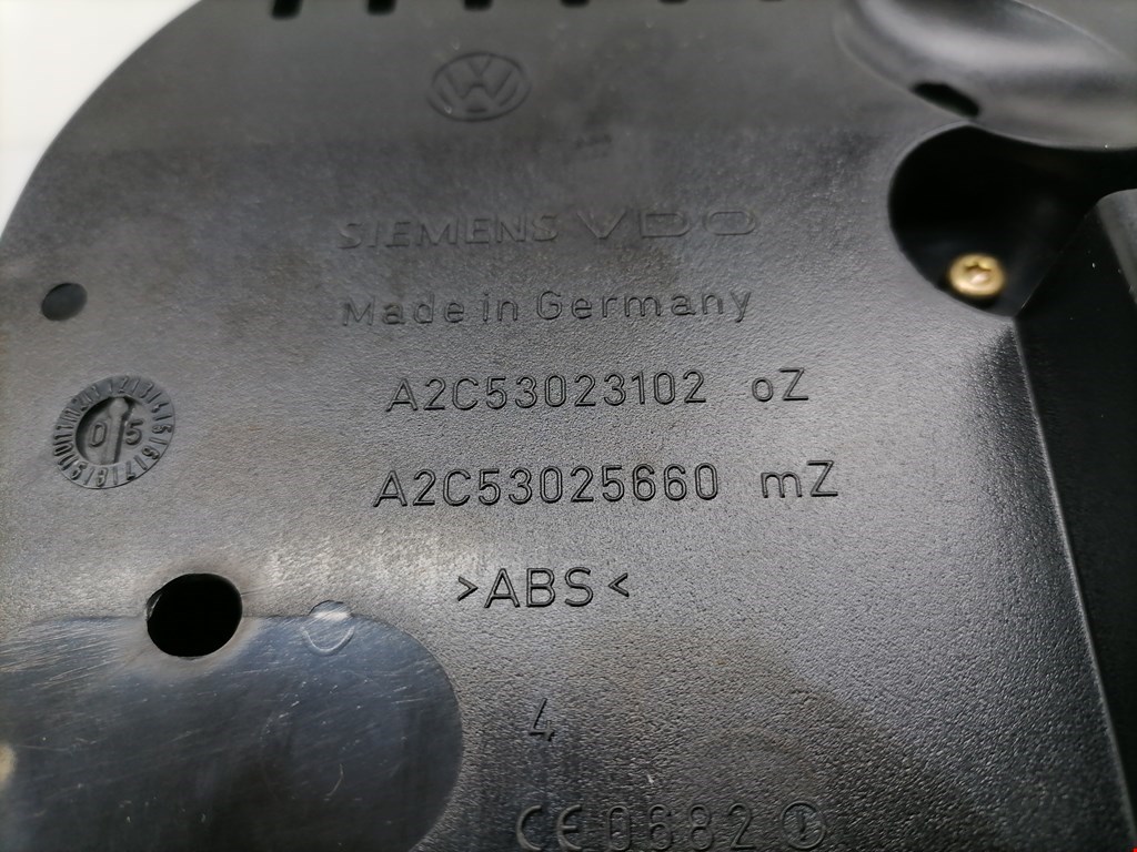 Панель приборов (щиток) VOLKSWAGEN Golf V Plus 2004-2009