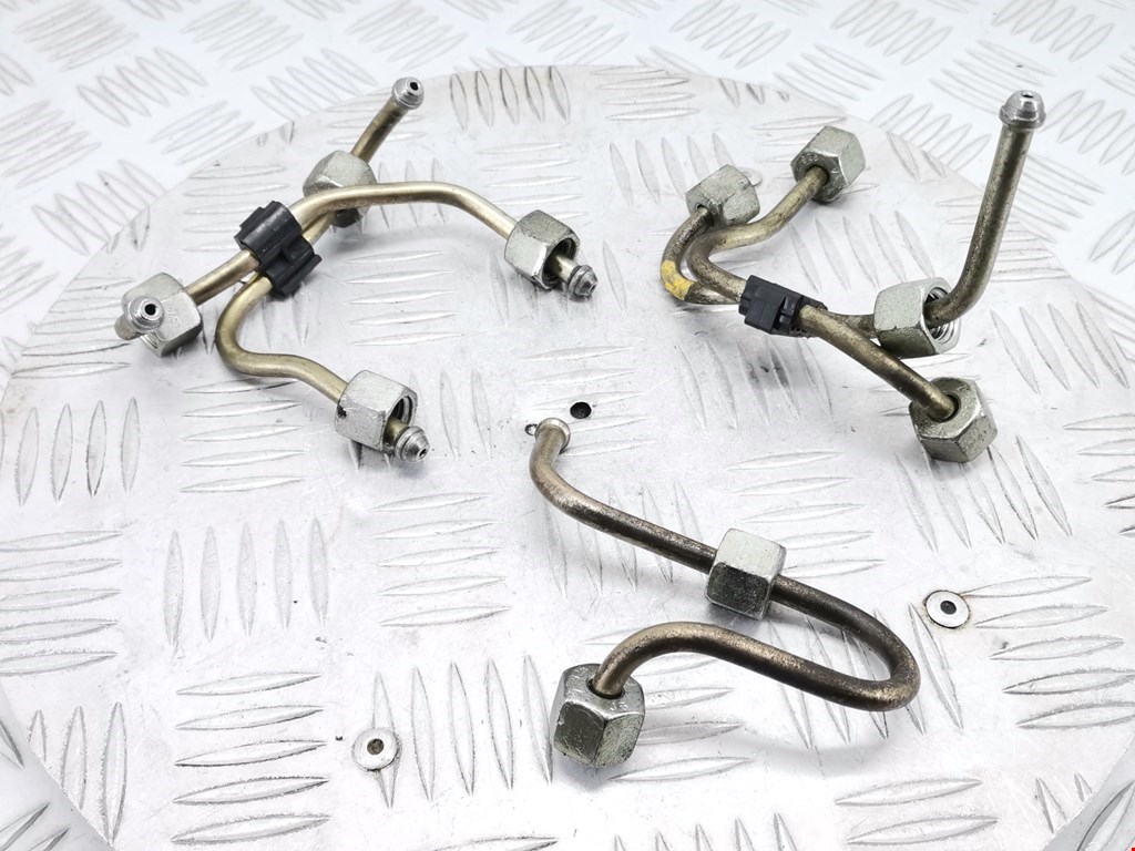 Трубка топливная Peugeot 206 (1998-2006)