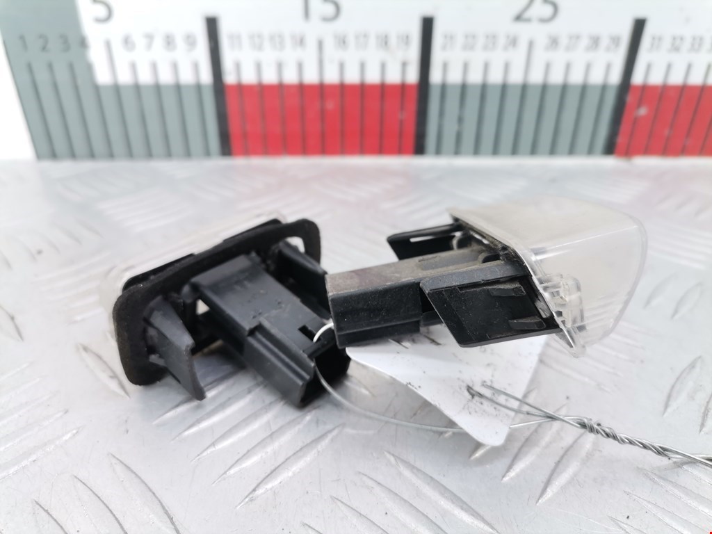 Фонарь подсветки номера CITROEN Berlingo 1996-2012