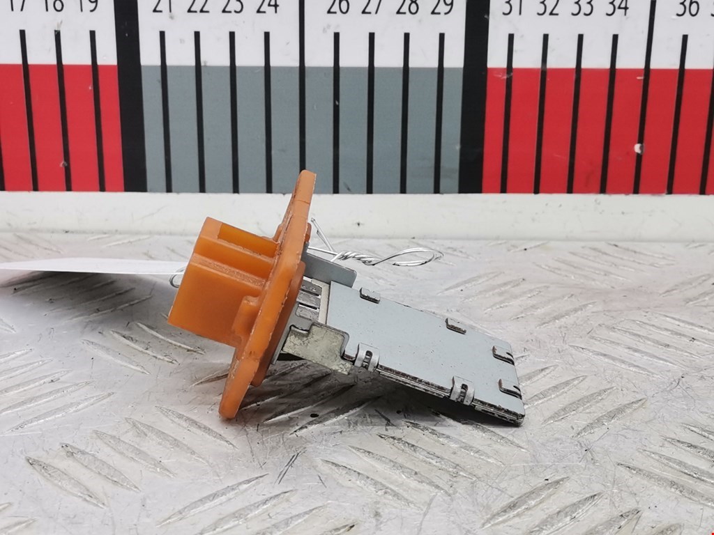 Резистор отопителя (сопротивление печки) KIA Cee'd II 2012-2018